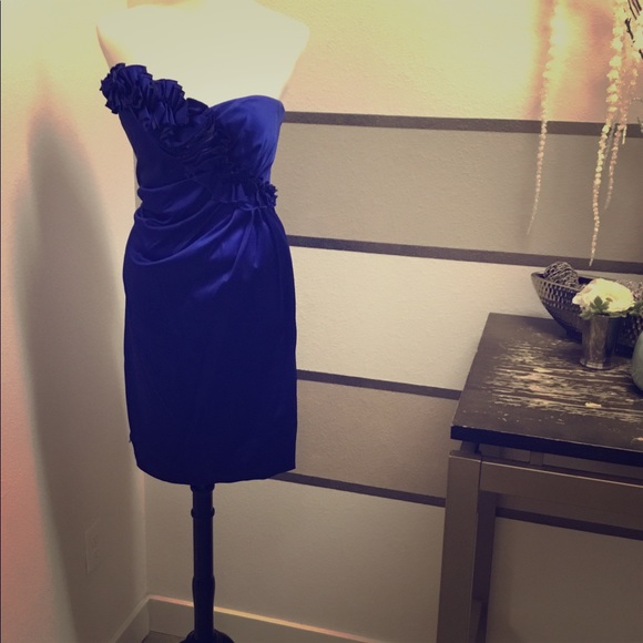 Maggy London Dresses & Skirts - Beautiful royal blue Maggy London cocktail dress